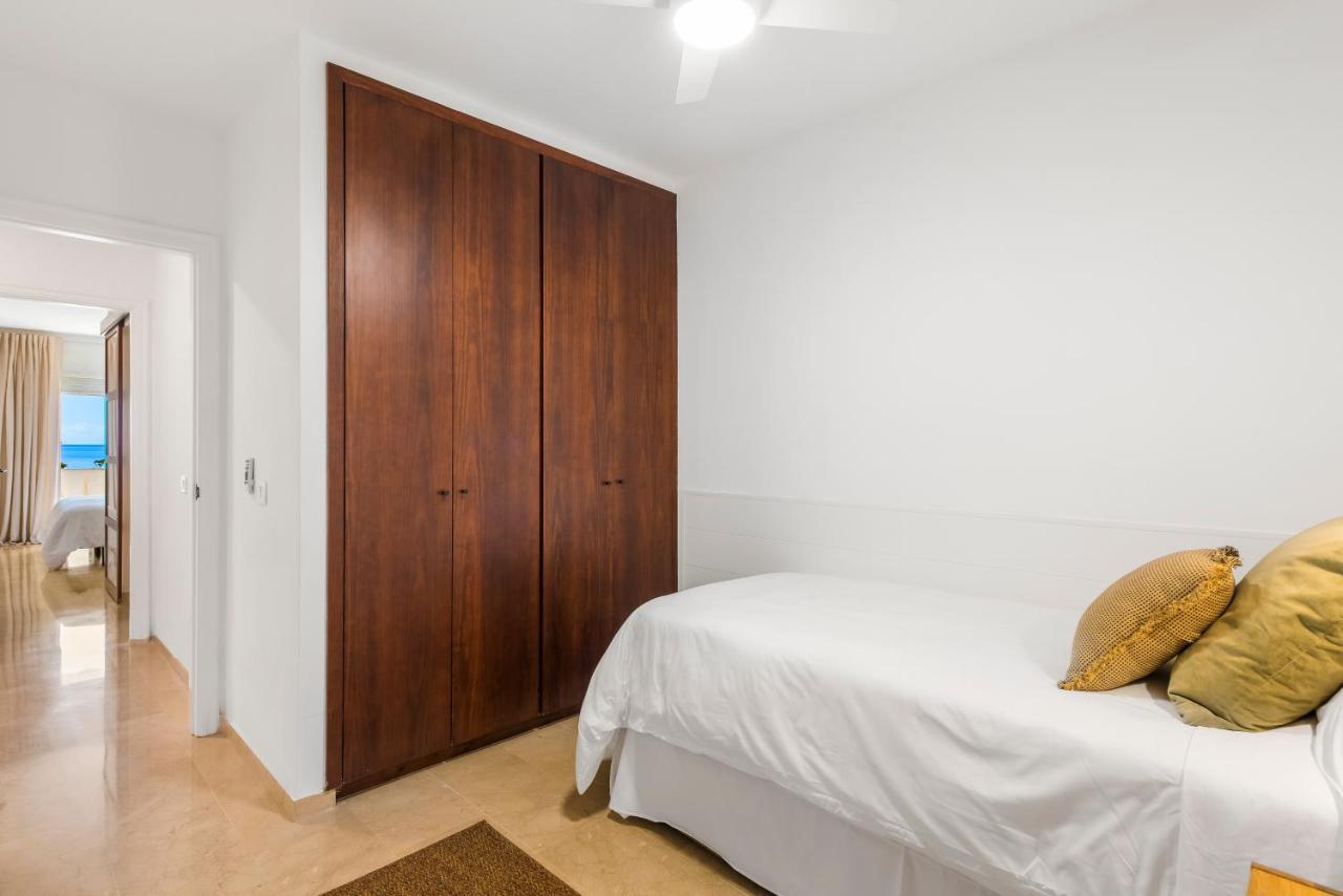 Beach Apartment With Terrace And Private Parking Radazul ภายนอก รูปภาพ